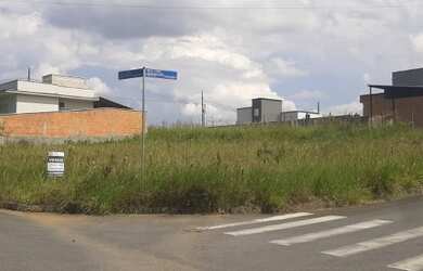 Imagem 3: Terreno Esquina, aceita troca por apartamento