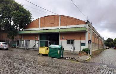 Imagem: O depósito possui 749m² de Área e está localizado em Santa