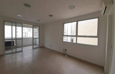 Imagem: O depósito possui 1 Vaga na garagem, 34m² de Área e está