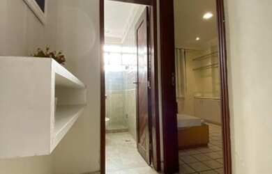 Imagem 10: Apartamento para venda tem 198 metros quadrados com 4 quartos em Tirol...