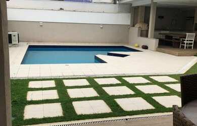 Imagem: A casa em condomínio possui 4 Dormitórios, 5 Banheiros, 4