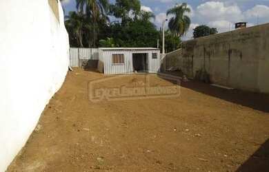 Imagem: O terreno possui 262m² de Área e está localizado em Jardim