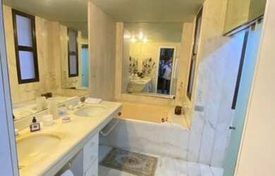 Imagem 9: Apartamento para venda com 375 metros quadrados com 4 quartos em Lagoa - Rio de Janeiro