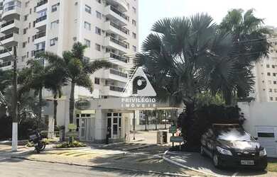 Imagem: O apartamento possui 3 Dormitórios, 3 Banheiros, 2 Vagas na