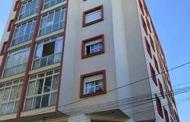 Imagem: O apartamentoe possui 2 Dormitórios, 1 Banheiro, 80-0m² de