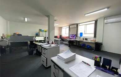 Imagem: O depósito possui 80m² de Área, Imóvel novo e está localizado