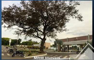 Imagem: O terreno possui 360m² de Área e está localizado em Jardim