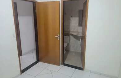 Imagem: A casa em condomínio possui 3 Dormitórios, 3 Banheiros, 3