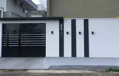 Imagem: O apartamento possui 2 Dormitórios, 2 Banheiros e 1 Vaga na