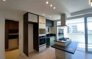 Imagem: O apartamento possui 2 Dormitórios, 3 Banheiros, 2 Vagas na