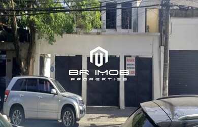 Imagem: O depósito possui 5 Vagas na garagem, 478m² de Área e está