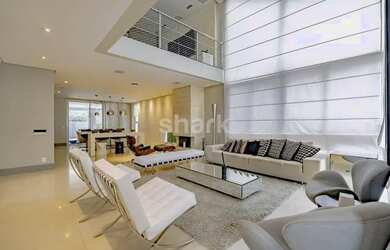 Imagem: A casa em condomínio possui 3 Dormitórios, 4 Banheiros, 2