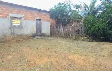 Imagem: A casa possui 2 Dormitórios, 1 Banheiro, Churrasqueira, Ar-condicionado