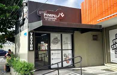 Imagem: O depósito possui 2 Vagas na garagem, 55m² de Área e está