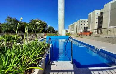 Imagem: O apartamento possui 2 Dormitórios, 1 Banheiro, 1 Vaga na garagem