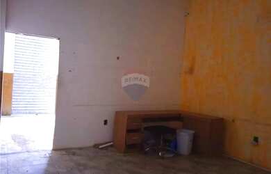 Imagem 10: Ponto Comercial com 900m², na Avenida Dorival Caymmi, próximo à Avenida...