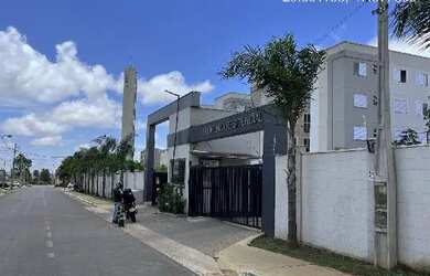 Imagem: O apartamento possui 2 Dormitórios, 1 Banheiro, 2 Vagas na