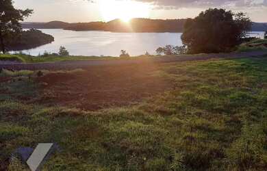 Imagem 3: Terreno à venda, 50128 m² por R$ 135.000,00 - Condomínio Flor do Adelaide...