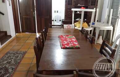 Imagem 15: Oportunidade Única: Casa no Centro de Guaratuba com Suíte e Churrasqueira