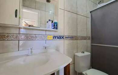 Imagem 9: Amplo imóvel com sala comercial e residência à venda no bairro São...