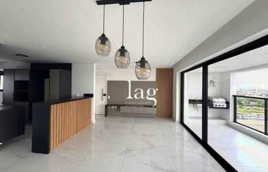 Imagem: O apartamento possui 3 Dormitórios, 4 Banheiros, 3 Vagas na