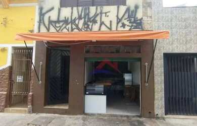 Imagem: A casa possui 4 Dormitórios, 3 Banheiros, 1 Vaga na garagem