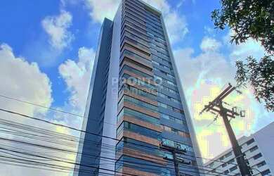 Imagem: O apartamento possui 4 Dormitórios, 1 Banheiro, 4 Vagas na