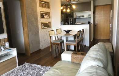 Imagem: O apartamento possui 3 Dormitórios, 1 Banheiro, 2 Vagas na