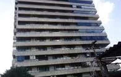 Imagem: O apartamento possui 4 Dormitórios, 5 Banheiros, 3 Vagas na