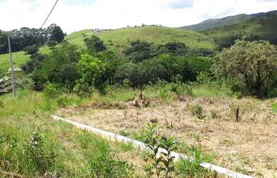 Imagem: O terreno possui 300m² de Área e está localizado em Portal