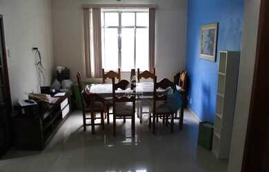 Imagem: A casa possui 5 Dormitórios, 3 Banheiros, 3 Vagas na garagem