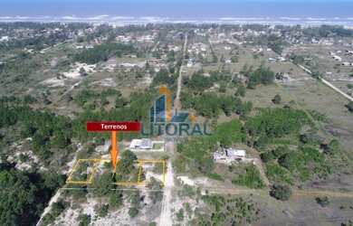 Imagem 1: 4 Terrenos juntos escriturados para investimento