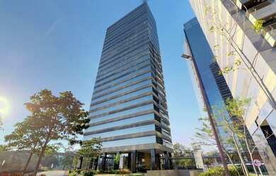 Imagem: O depósito possui 5 Vagas na garagem, 666m² de Área e está