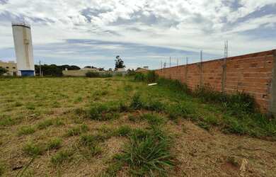 Imagem: O terreno possui 10m² de Área e está localizado em Patrimonio