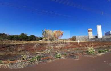 Imagem: O terreno possui 3.211m² de Área e está localizado em Recreio
