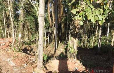 Imagem: O terreno possui 385m² de Área e está localizado em Jardim