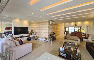 Imagem: O apartamento possui 3 Dormitórios, 3 Banheiros, 3 Vagas na