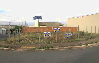 Imagem: O terreno possui 10m² de Área e está localizado em Patrimonio