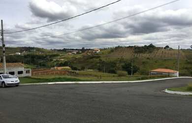 Imagem 10: Casa em Condomínio para Venda - Cerejeiras, Guararema - 257m², 8 vagas