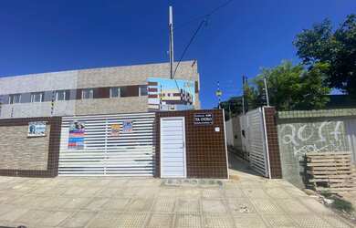 Imagem: O apartamento possui 2 Dormitórios, 1 Banheiro, 5 Vagas na