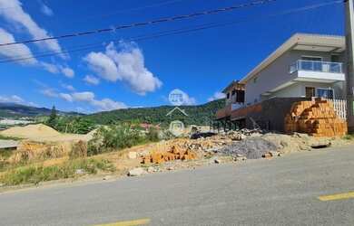 Imagem: O terreno possui 300m² de Área e está localizado em São