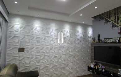 Imagem: A casa possui 3 Dormitórios, 3 Banheiros, 3 Vagas na garagem