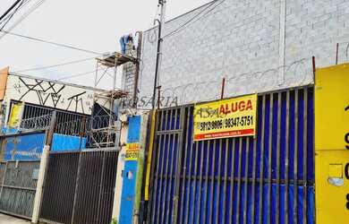 Imagem: O depósito possui 5 Vagas na garagem, 125m² de Área e está