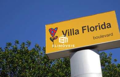 Imagem: O depósito possui 3 Vagas na garagem, 33m² de Área e está