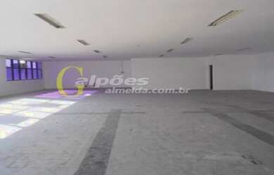 Imagem: O depósito possui 5 Vagas na garagem, 5.000m² de Área e