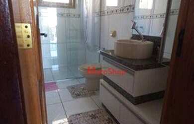 Imagem 9: Casa com 4 dormitórios, venda por R$ 1.200.000 ou aluguel por R$ 4.500/mês...