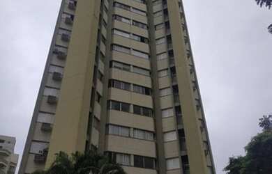 Imagem: O apartamento possui 3 Dormitórios, 2 Banheiros, 2 Vagas na