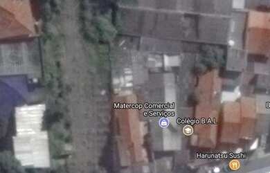 Imagem: O terreno possui 2.560m² de Área e está localizado em Nossa