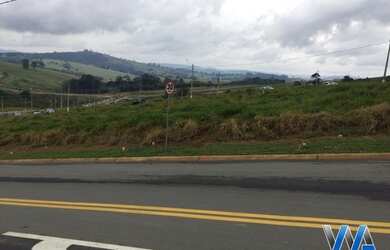 Imagem: O terreno possui 209m² de Área e está localizado em Bragança