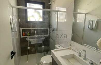 Imagem 15: Casa de condomínio para venda com 300 metros quadrados com 4 quartos